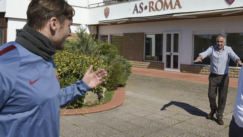 Pallotta day a Trigoria, che abbraccio con Totti! Tutte le foto