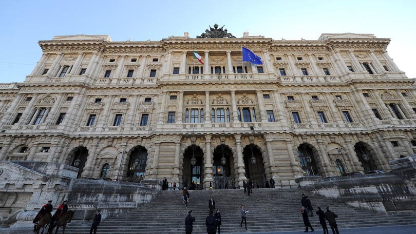 Cassazione: insulti sui social network puniti come quelli a mezzo stampa
