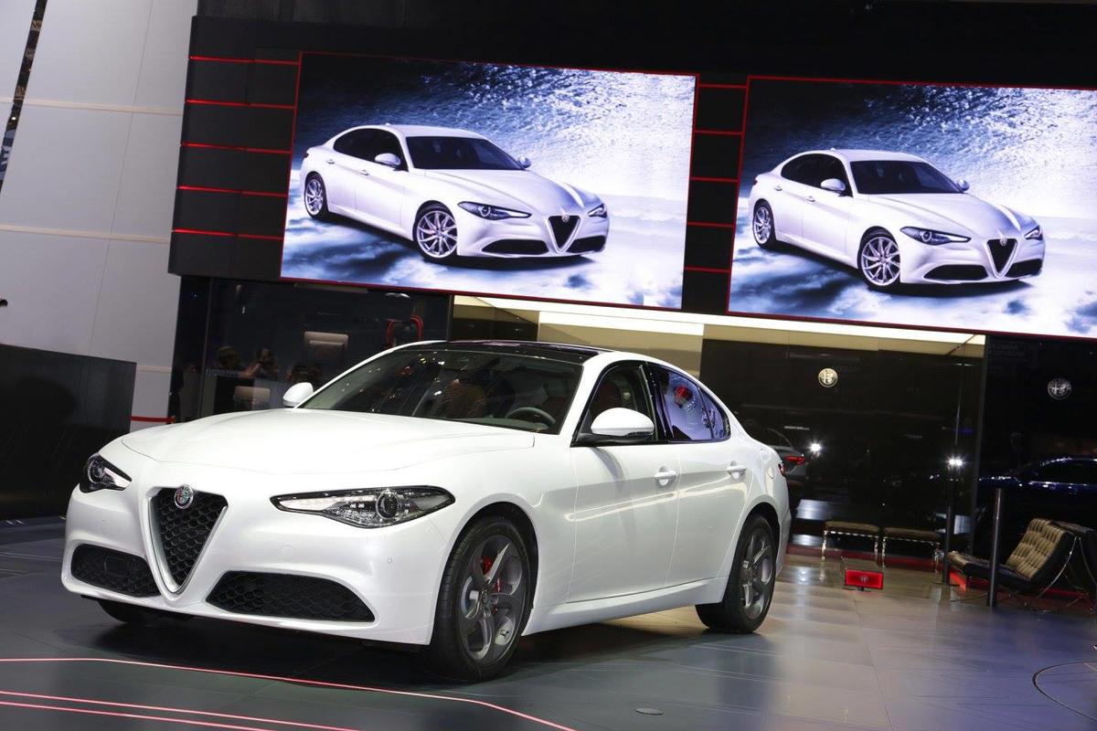 Alfa Romeo Giulia, presentata la gamma completa