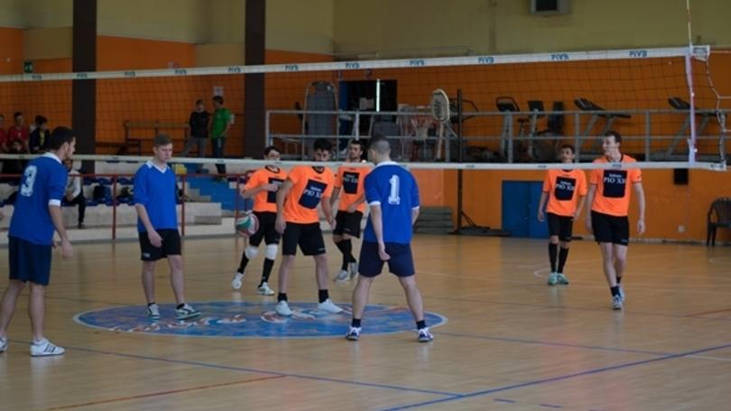 Volley: Volley Scuola, Per il Tito Lucrezio Caro buona la prima
