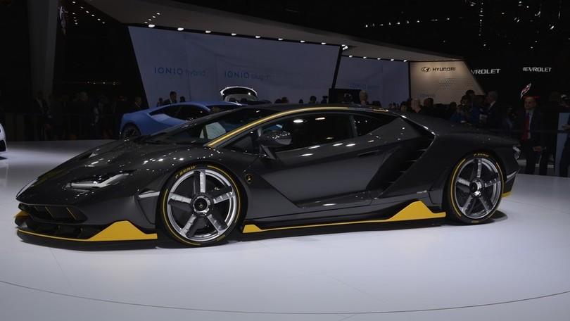 Salone di Ginevra 2016, tripudio di supercar