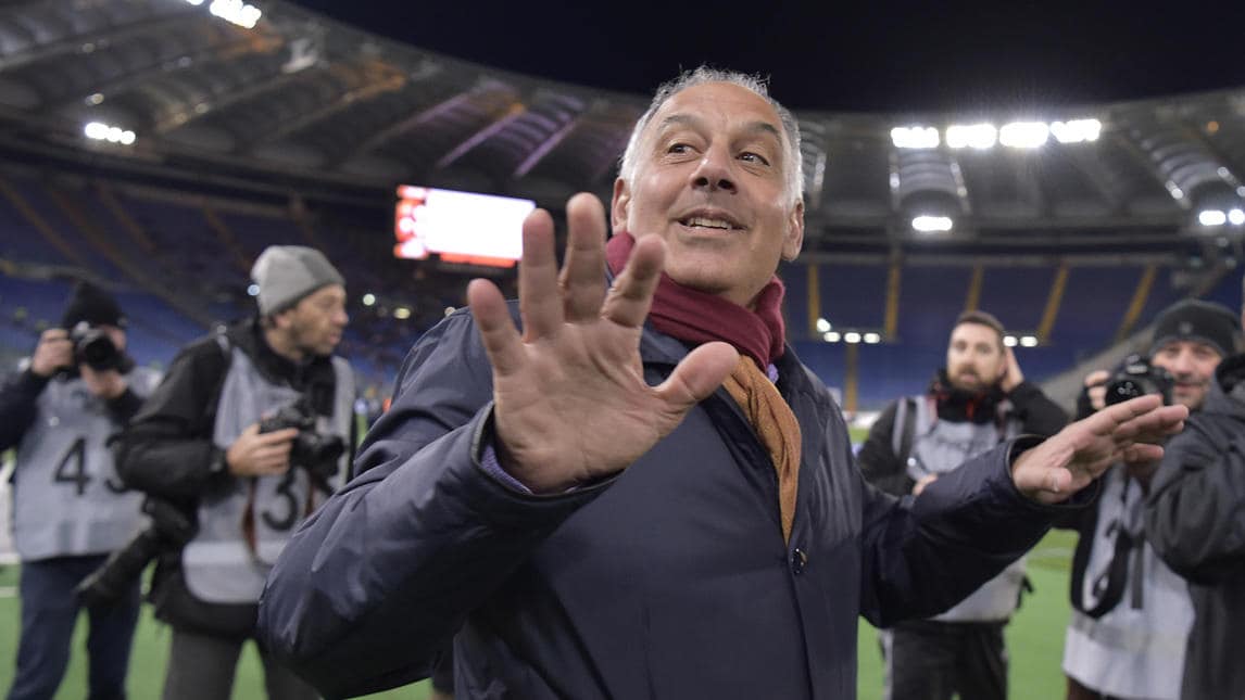 Roma-Fiorentina, Pallotta in campo per salutare il pubblico