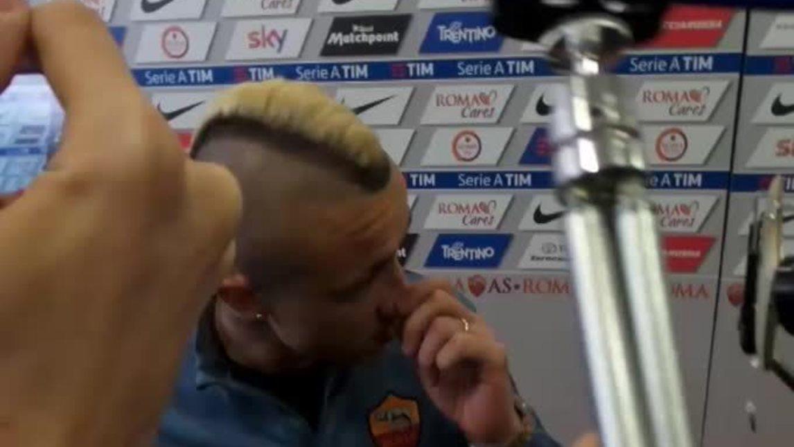 Roma, Nainggolan stizzito: "Il Chelsea? Fatemi stare tranquillo"