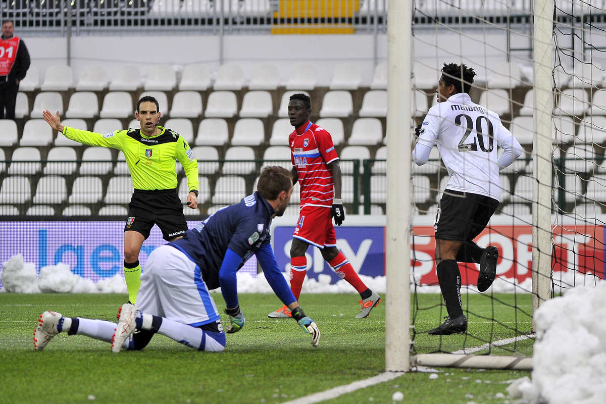 Serie B Pescara, che crollo: la Pro stravince 5-2