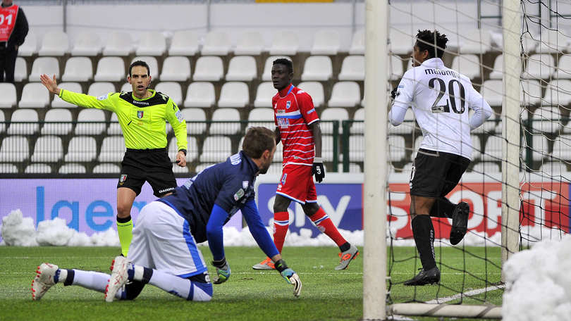 Serie B Pescara, che crollo: la Pro stravince 5-2