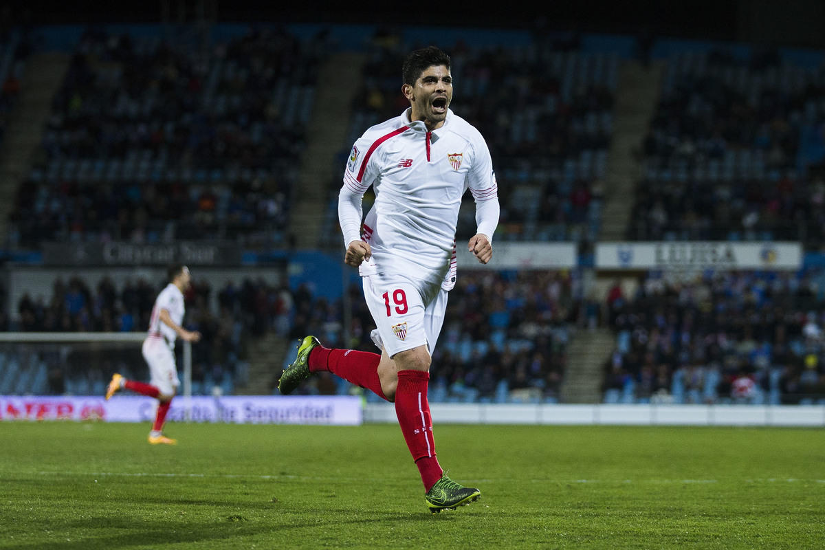 Calciomercato Inter, beffa Banega: contratto rinnovato. Il Siviglia chiede 15 milioni