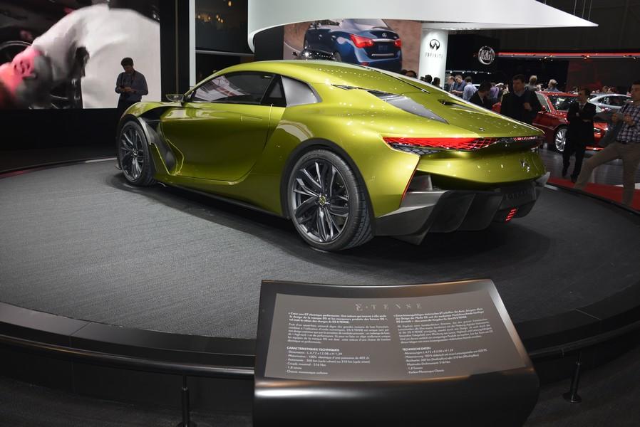 DS E-TENSE: elettrica “racing” da 360 km