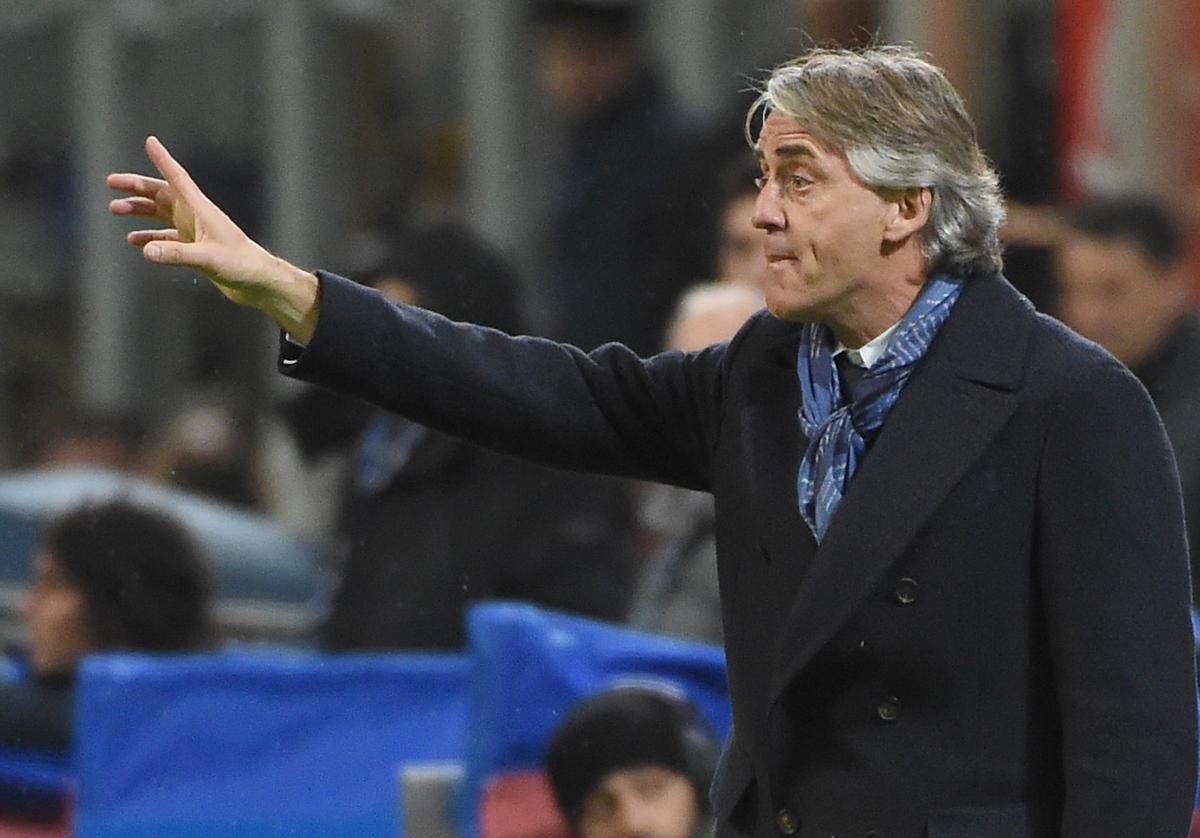 Calciomercato Inter, Mancini: «Se non mi cacciano resto qui anche il prossimo anno»