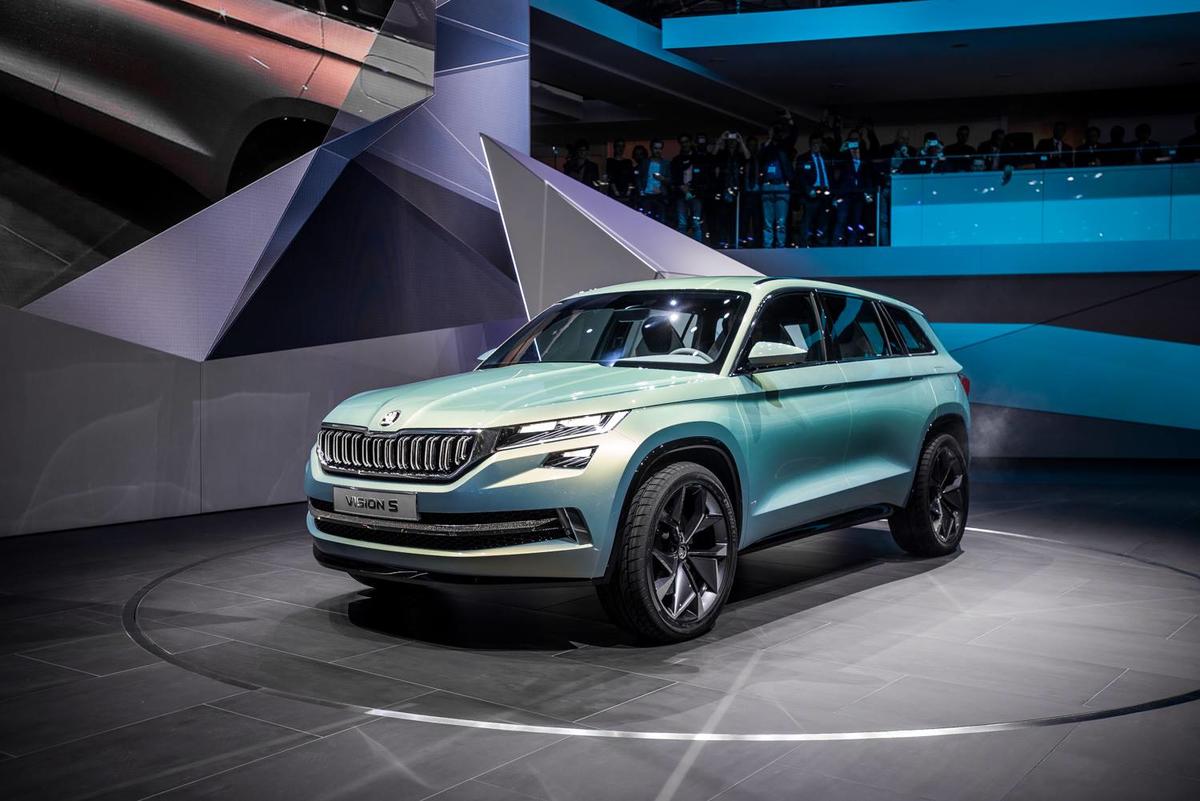 Skoda VisionS, il futuro ibrido della Freccia Alata