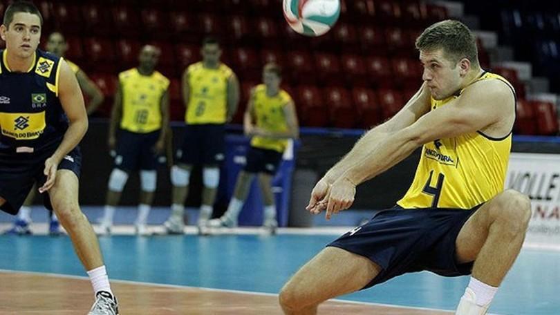 Modena chiude il volley mercato con il brasiliano Thiago Sens