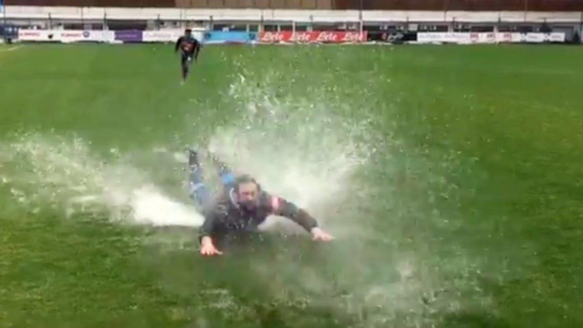 Il Napoli si scatena: ecco i tuffi di fine allenamento