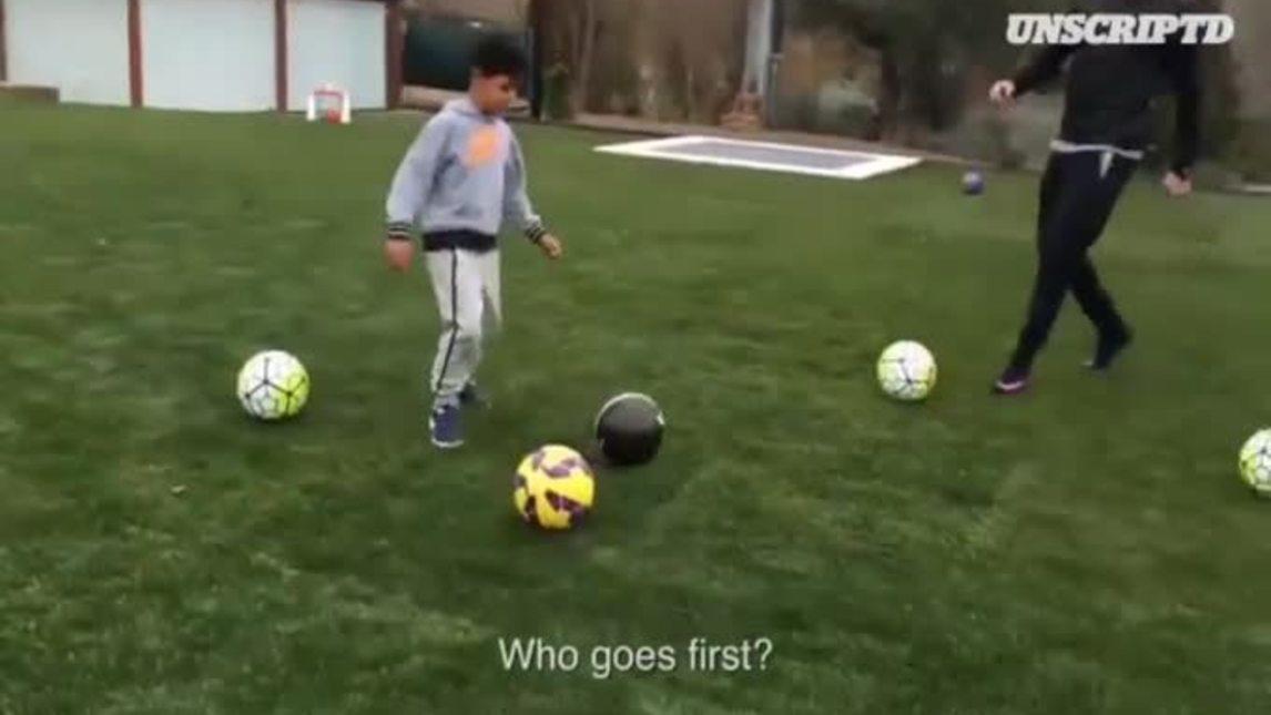 Tiro preciso? Cristiano Ronaldo junior impara da papà