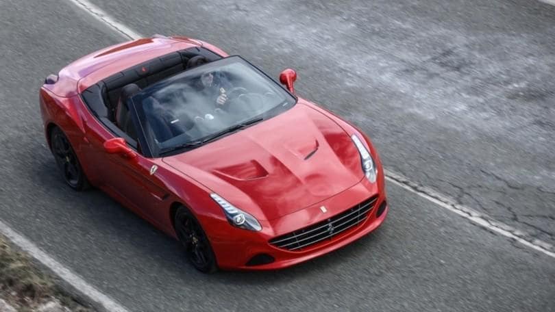 Ferrari California T Handling Speciale, prova su strada