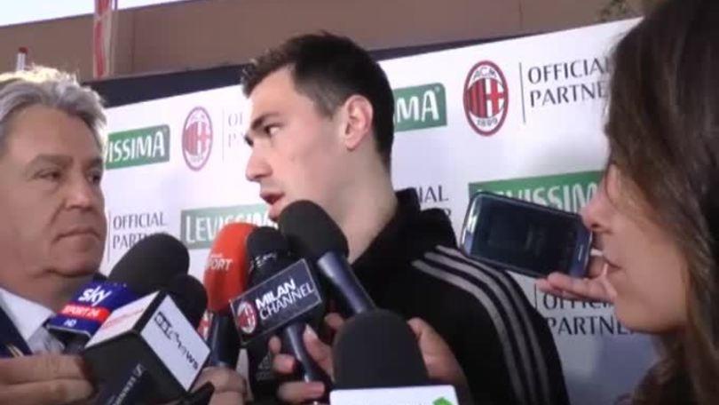 Romagnoli: "Obiettivo Champions. Mihajlovic importante per me"