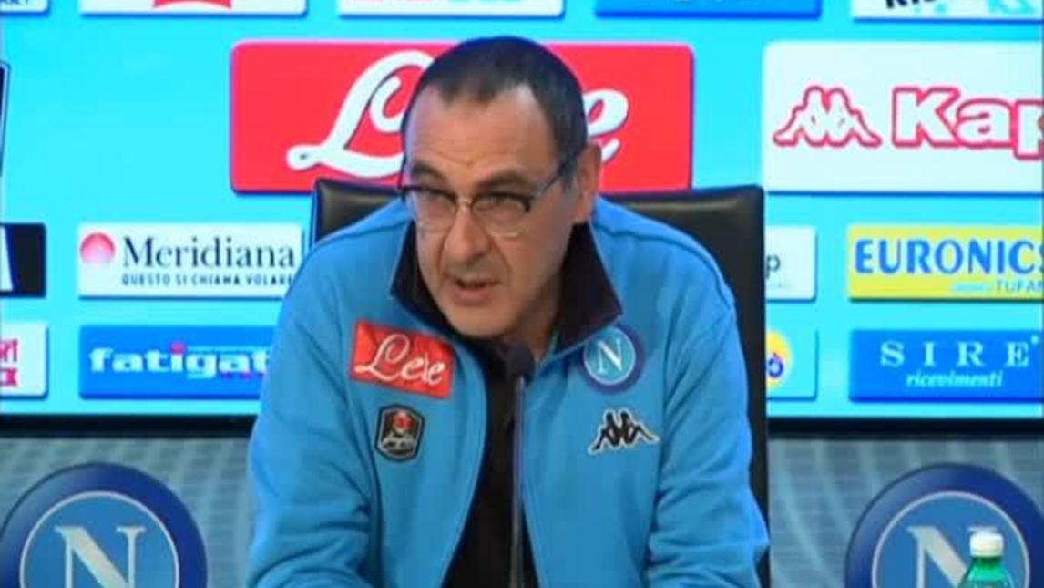 Sarri: "Fra noi e la Juve 200-300 milioni di differenza"