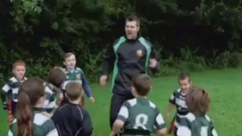 L'allenatore svela il segreto del rugby ai bambini
