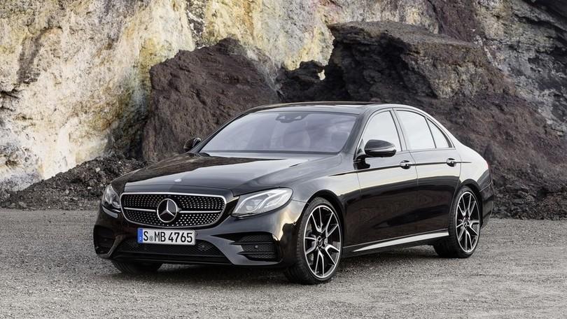 Nuova Mercedes AMG E 43, berlina da 400 cv