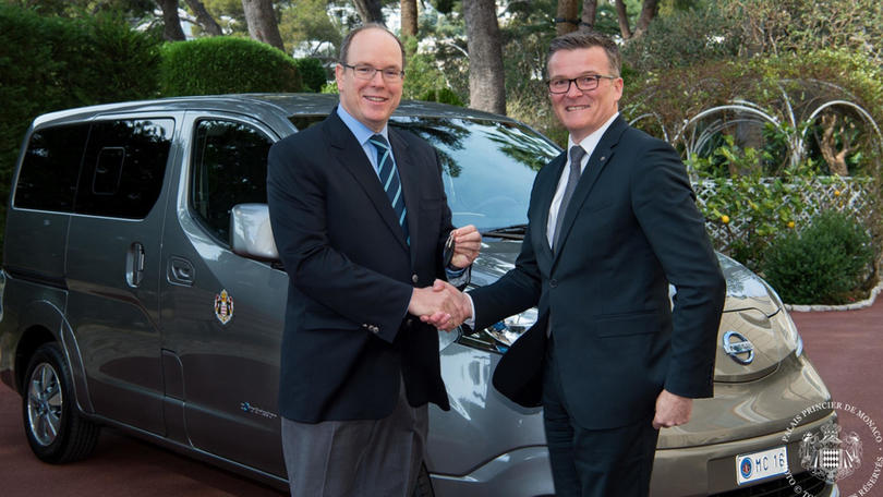 Nissan: due e-NV200 a Montecarlo