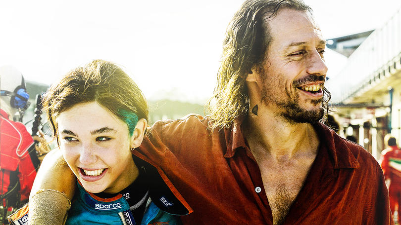 Veloce come il vento, il backstage del film in esclusiva