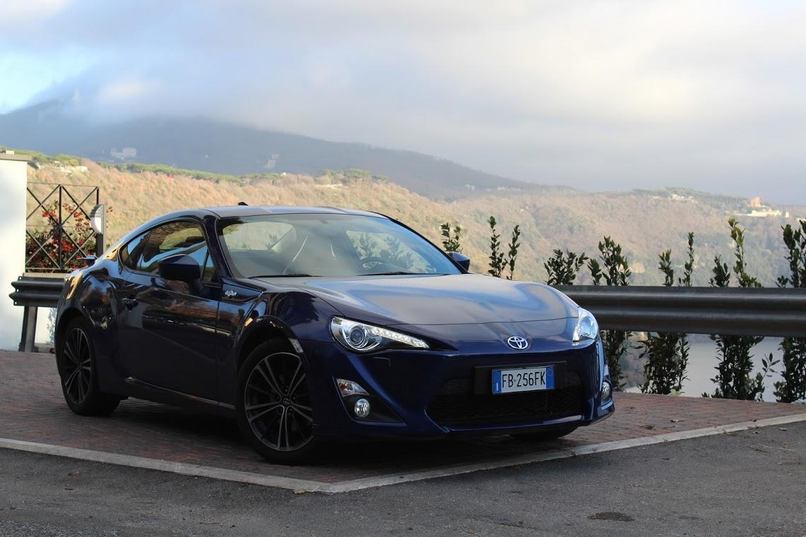 Toyota GT86, la prova della cattiva old school