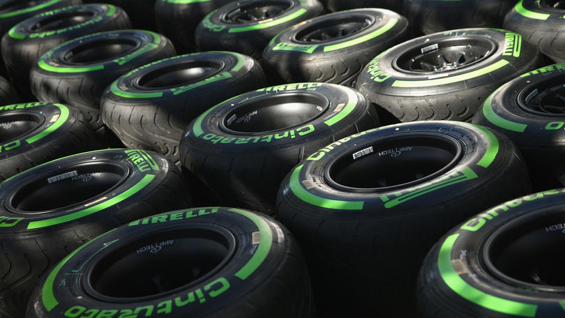 F1 Pirelli, Hembery: «Inizio imprevedibile a causa della pioggia»
