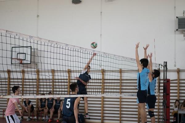 Volley: Volley Scuola, nello Junior Maschile il De Pinedo Colonna piega il Peano