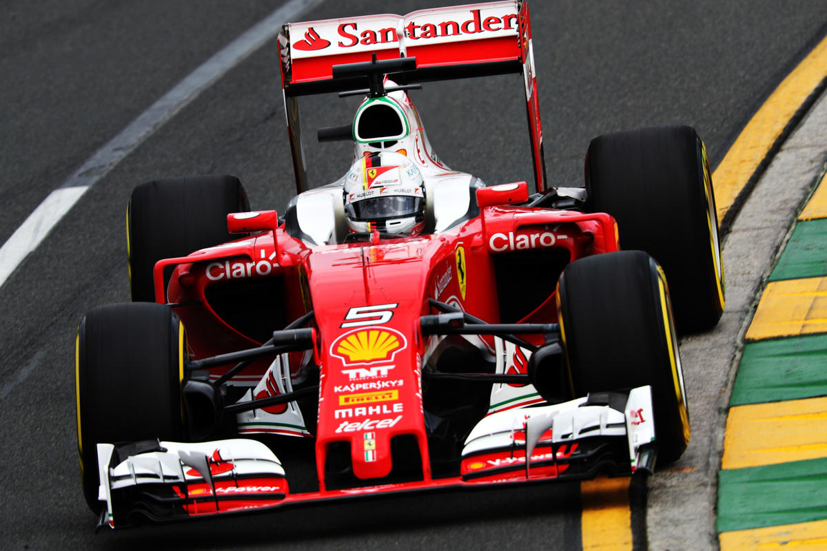 F1 Australia, Vettel: «Le nuove qualifiche sono uno schifo»