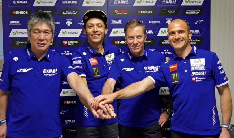 MotoGp: Rossi-Yamaha, c'è la firma. Altri due anni di contratto