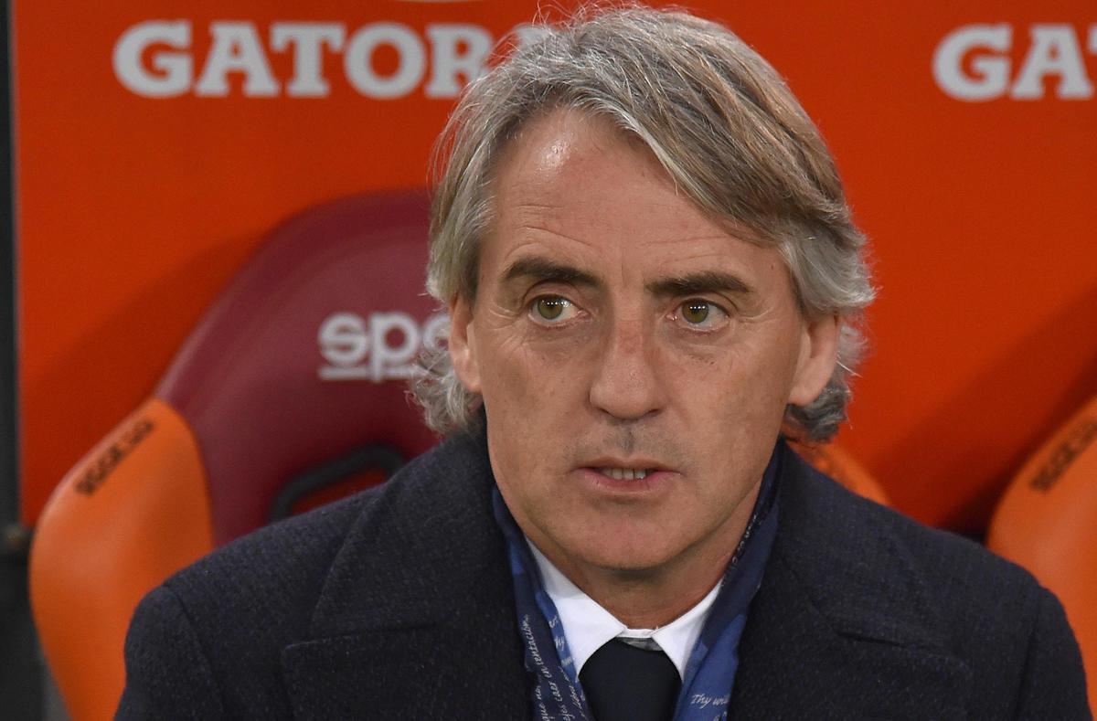 Inter, Mancini: «Gli arbitri fischiano troppo». Bolingbroke: «Champions con wild card»