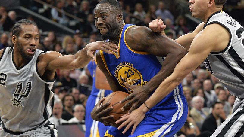 Green salva Golden State, Spurs ko a Charlotte