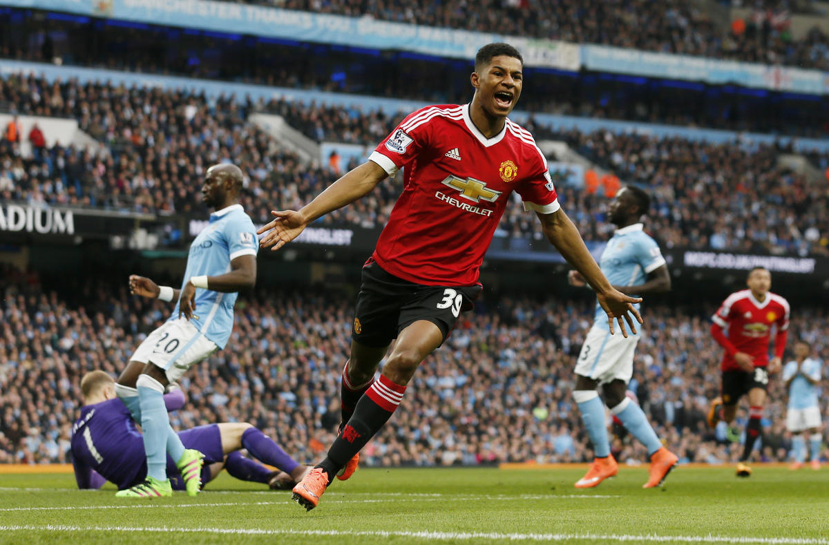 Manchester, derby allo United. Tottenham ok, -5 dal Leicester