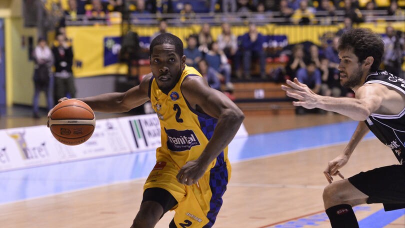 Dyson salva Torino, Sassari ritrova il sorriso