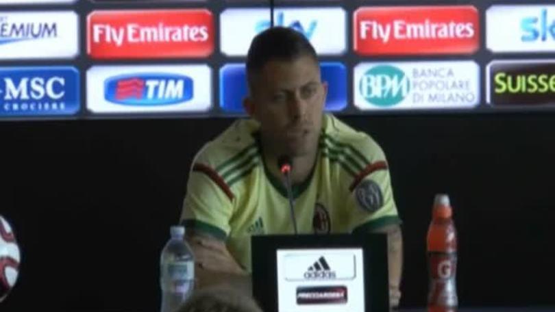 Menez-Milan: è rottura