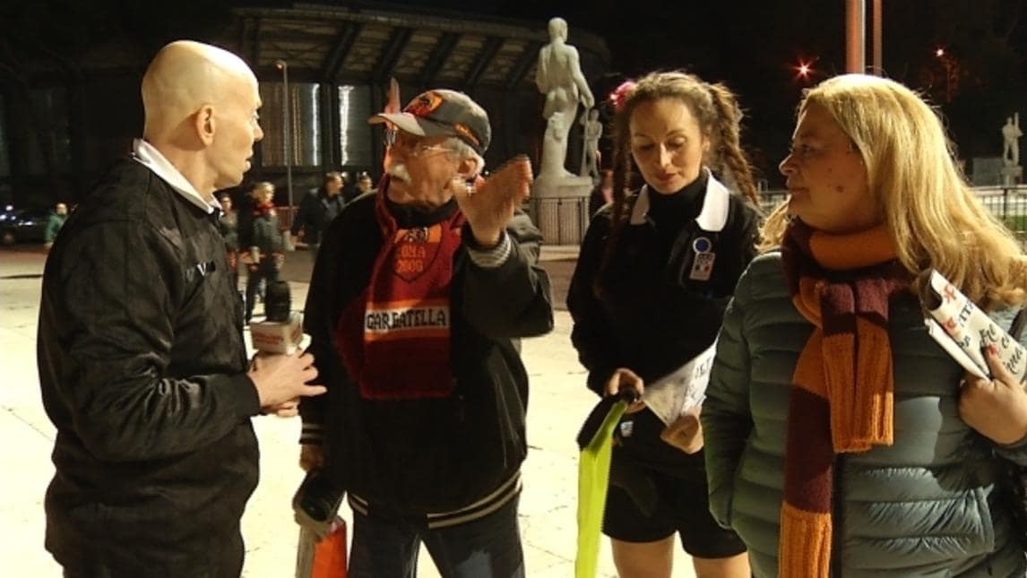 I tifosi: Totti deve mangiare la carbonara