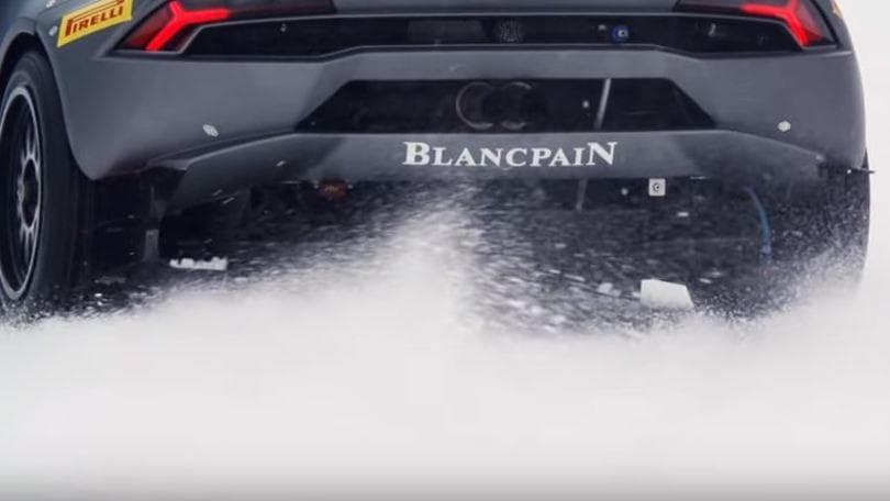 Lamborghini Huracan: 620 cavalli sulla neve