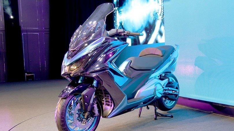 Maxi-scooter: Kymco all’attacco del TMax con “l’italiano” K50