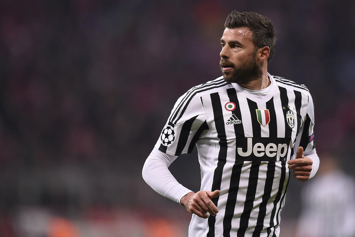 Calciomercato Juventus, per Barzagli accordo fino al 2018