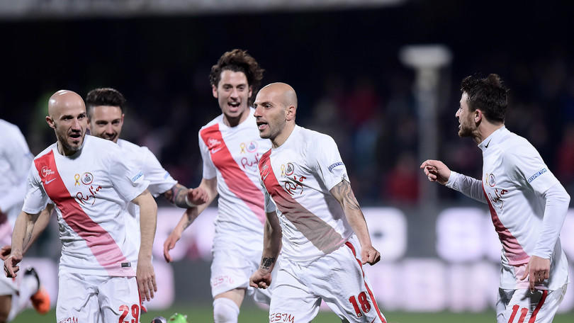 Diretta Bari-Cesena, probabili formazioni e tempo reale