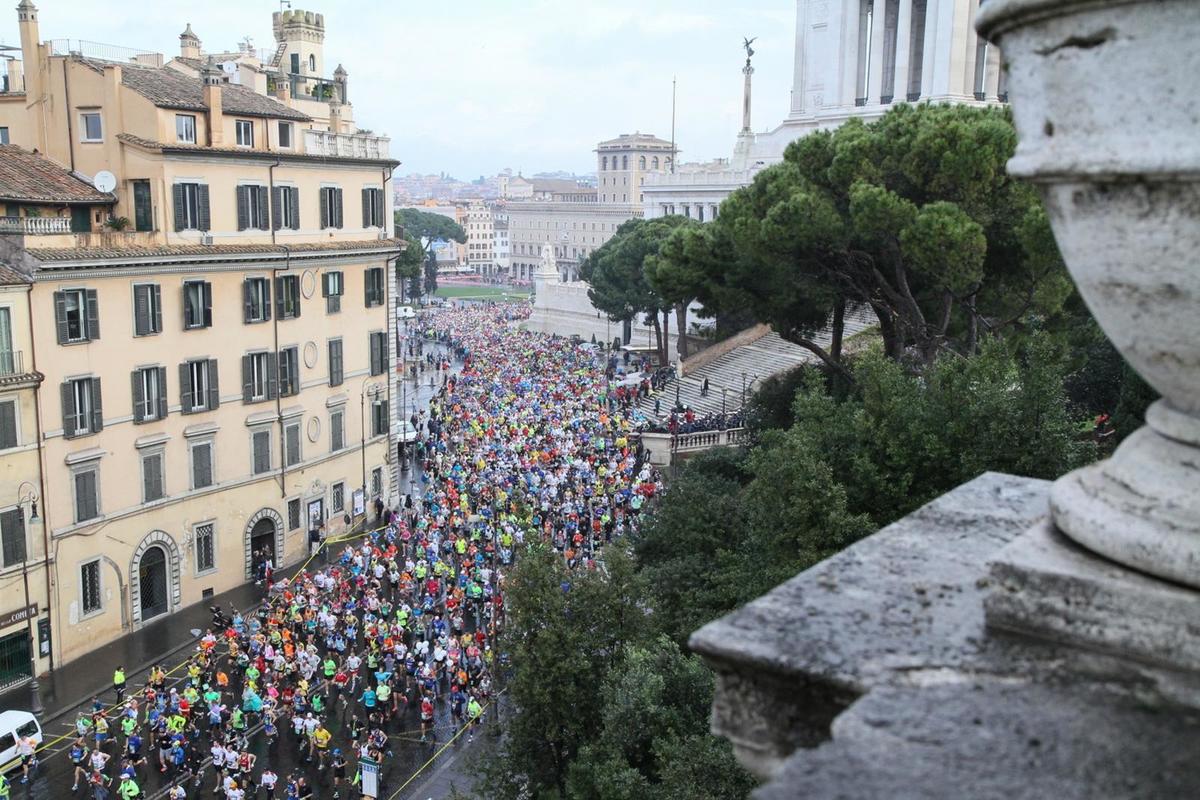 Atletica - Roma corre la Maratona insieme con l'Europa