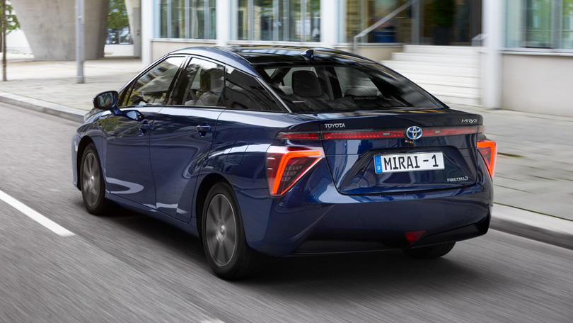 Toyota Mirai è l’auto “green” dell’anno