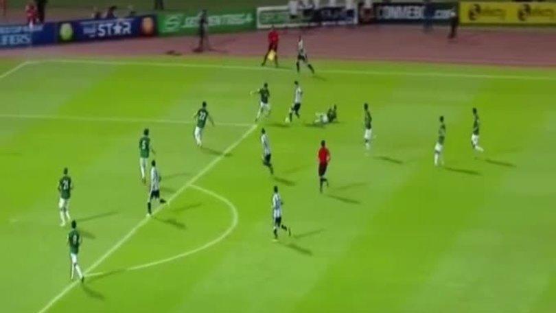 Messi SENSAZIONALE: slalom infinito contro la Bolivia