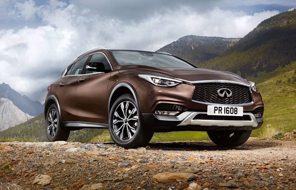 Infiniti QX30, l'anti Mercedes GLA arriva in estate