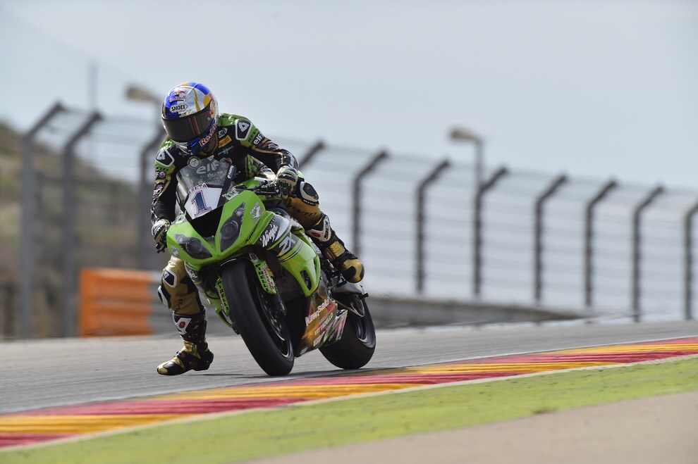 SS Aragon, gara: dominio Sofuoglu e Kawasaki