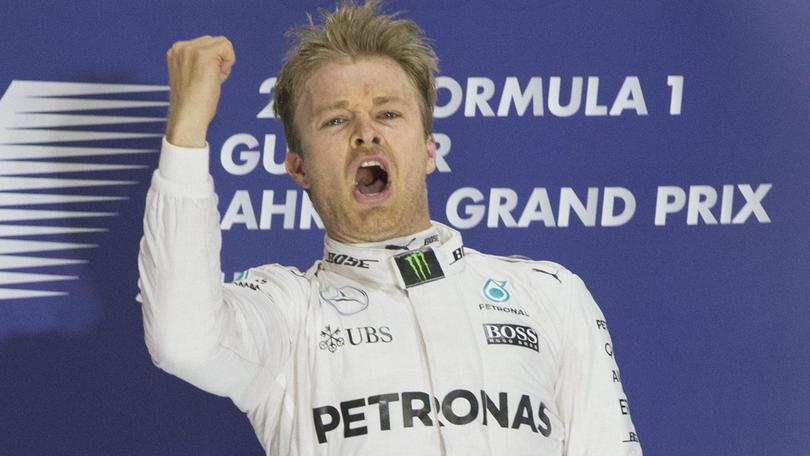 F1, Bahrain: Vettel subito fuori, Rosberg in testa, segui la DIRETTA