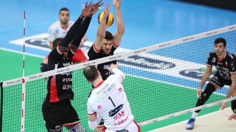Volley: Superlega, Trento fatica ma va in semifinale