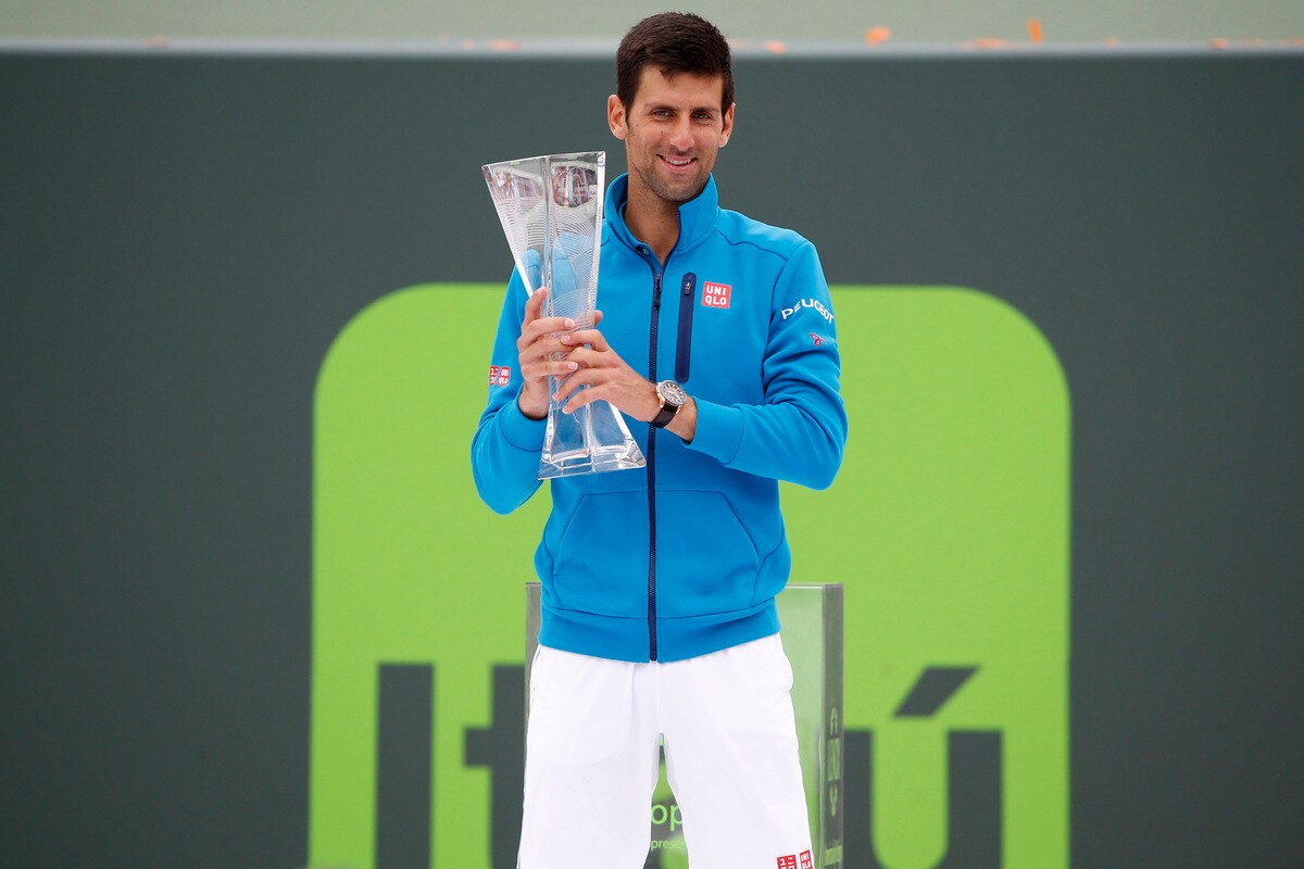 Tennis: Djokovic vince a Miami ed eguaglia Agassi