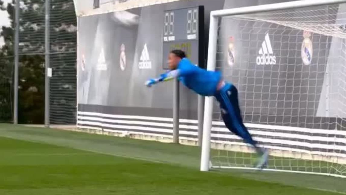 Keylor Navas, lo scorpione è tornato