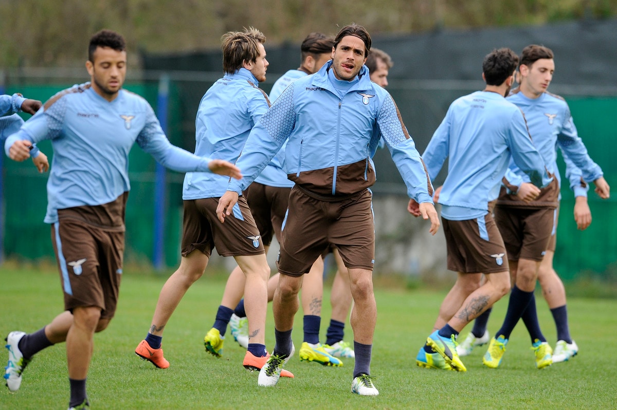 Serie A Lazio, confronto tifosi-squadra a Norcia
