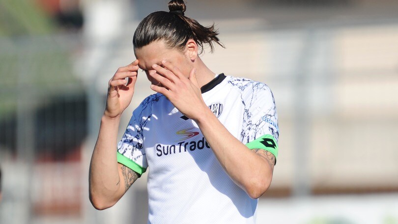 Serie B Cesena, stop Djuric: out per 20 gironi