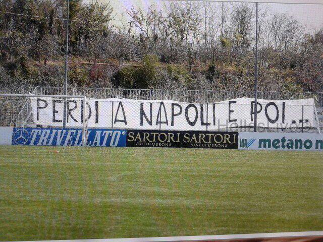 Verona, lo striscione è choc: «Perdi a Napoli e poi...»